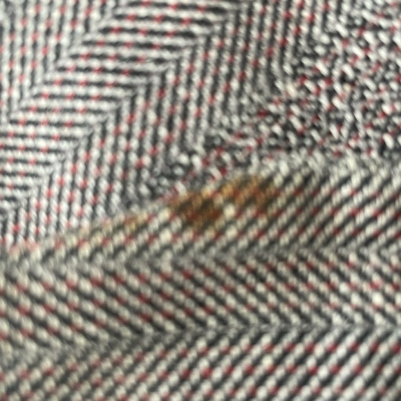 Yves Saint Laurent, man sport coat/ Jacket. Pre owned size 42 /44 - Picture 7 of 7